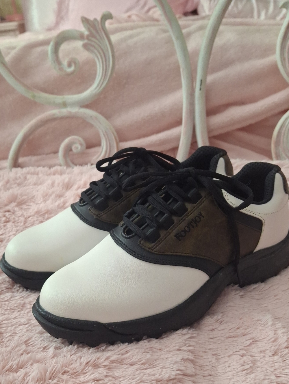 FootJoy GreenJoys White & Brown Golf Shoes – Size 7M  Excellent Condition